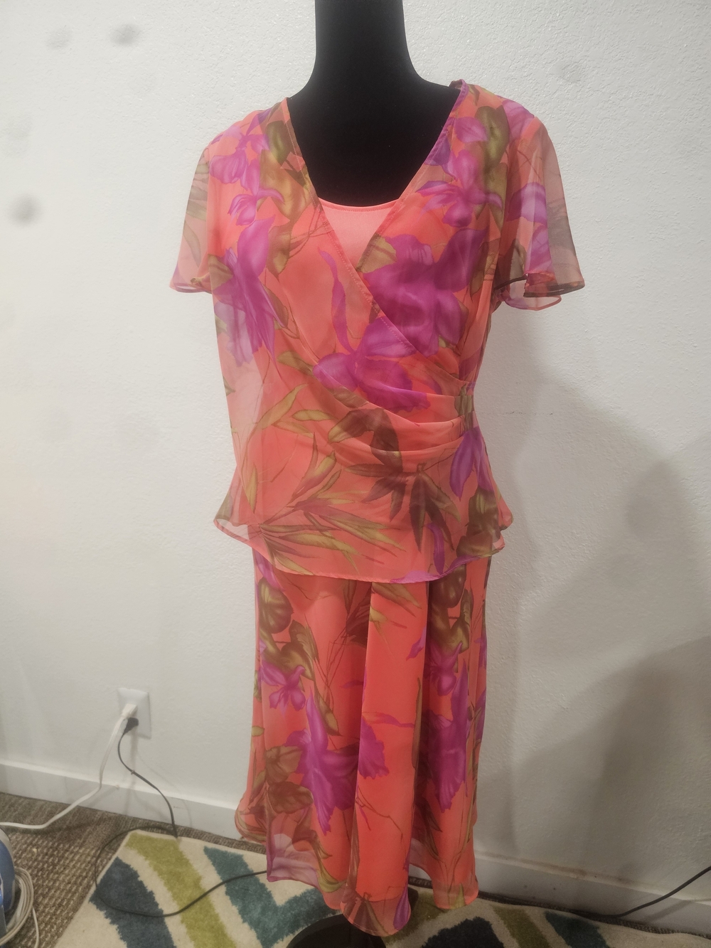 Chadwicks Coral and Fuchsia Floral Chiffon Midi Dress Size 14